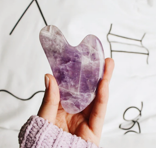amethyst gua sha
